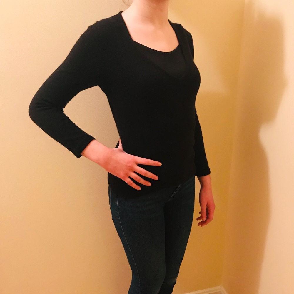 🔥Price Drop🔥Henri Bendel 100% Cashmere Sweater